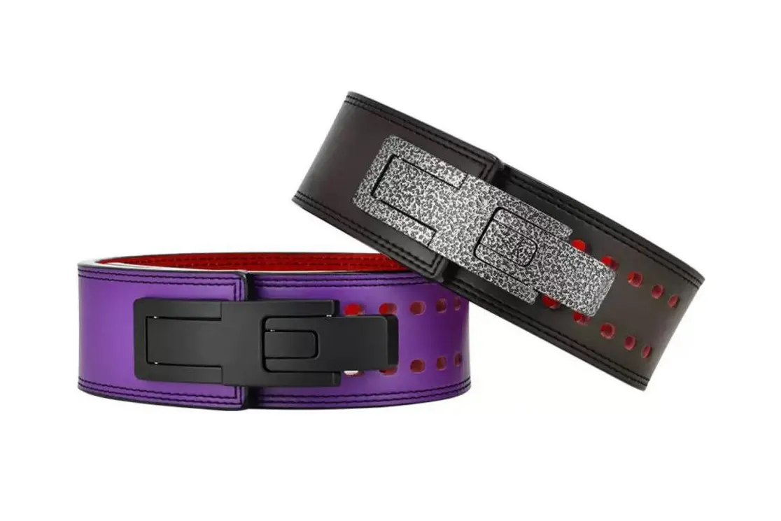 How to Wear a Sports Fitness Belt Correctly (4).jpg